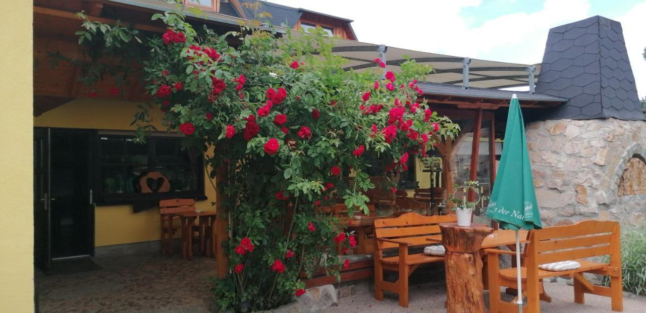 Landgasthof Plohnbachtal Ug Otel Lengenfeld  Dış mekan fotoğraf