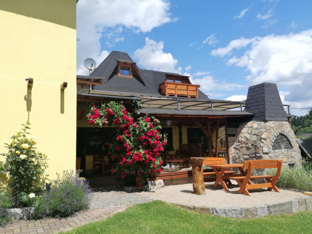 Landgasthof Plohnbachtal Ug Otel Lengenfeld  Dış mekan fotoğraf